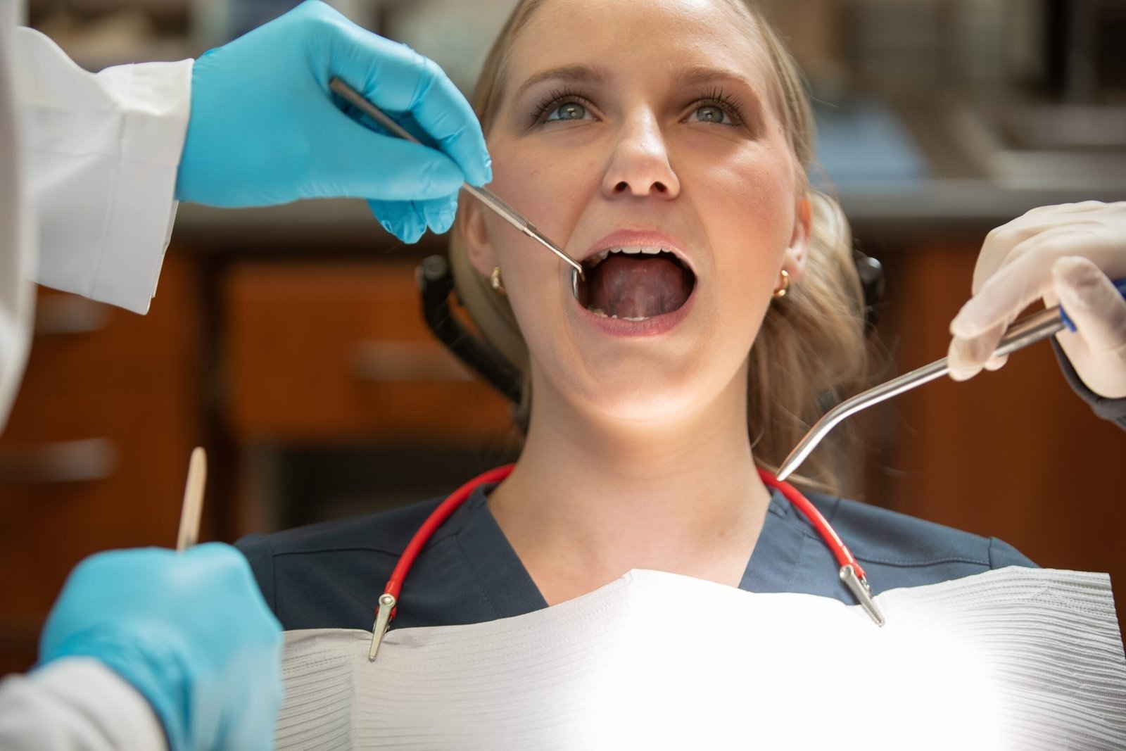 Top Dentists in Dilshad Colony