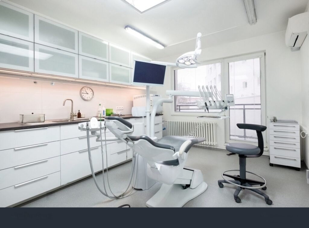 Best Dental Clinic in Dilshad Garden