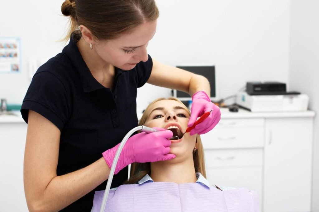 Best Cleaning Dental in Delhi